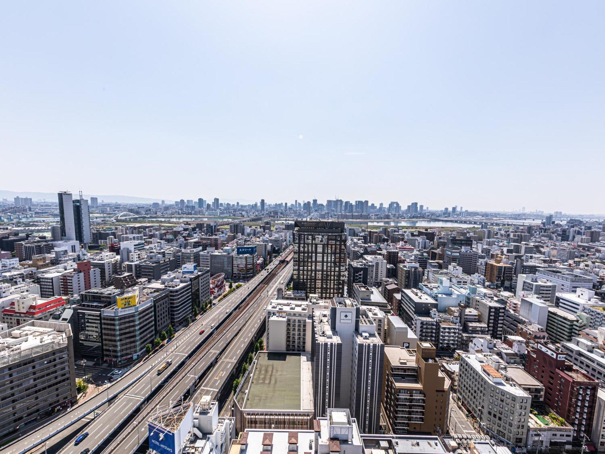 Apa Hotel Shin Osaka Eki Tower Esterno foto